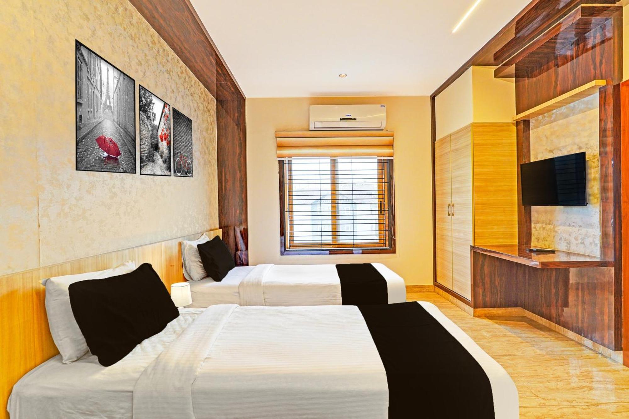 Super Townhouse Indiranagar Hotel Бангалор Екстериор снимка